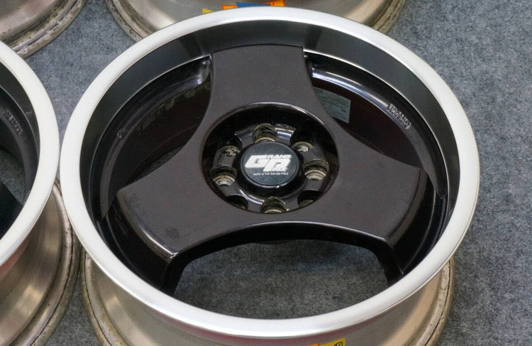 16" ADVAN Grand Prix GP-3S
